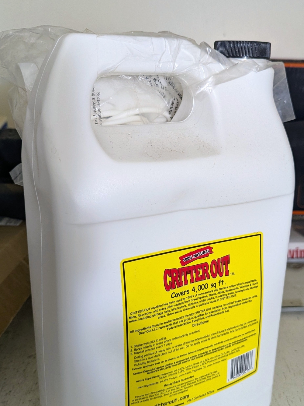 Critter Out Mouse and Rat Repellent 1 Gallon Ready-To-Use.New - Picture 2 of 5